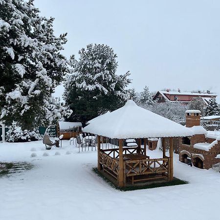 Villa Laura Liptovsky Mikulas Bagian luar foto