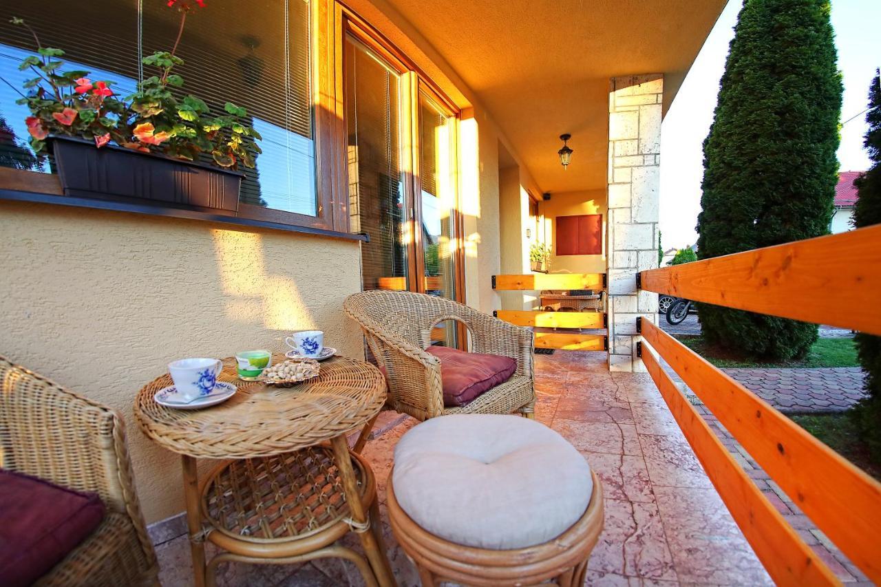 Villa Laura Liptovsky Mikulas Bagian luar foto