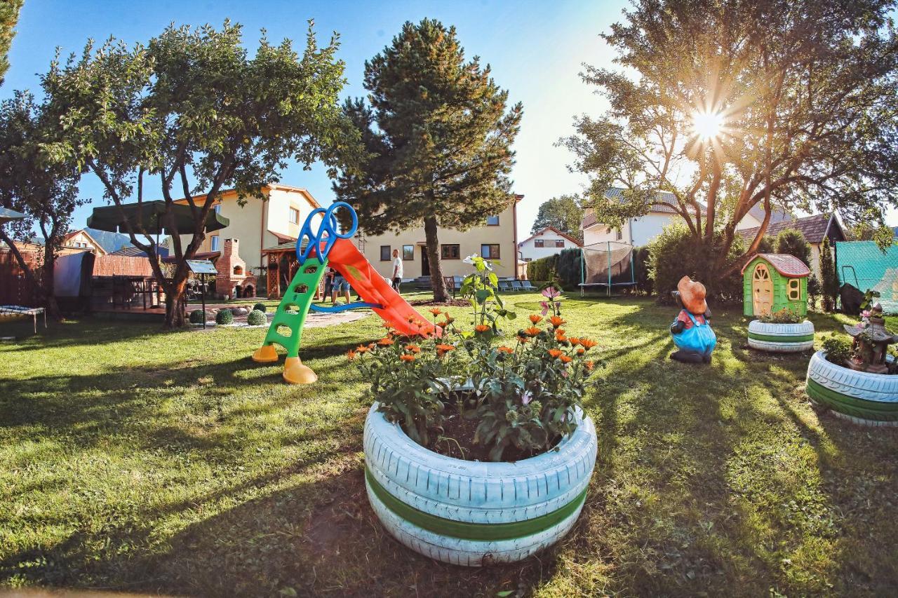Villa Laura Liptovsky Mikulas Bagian luar foto