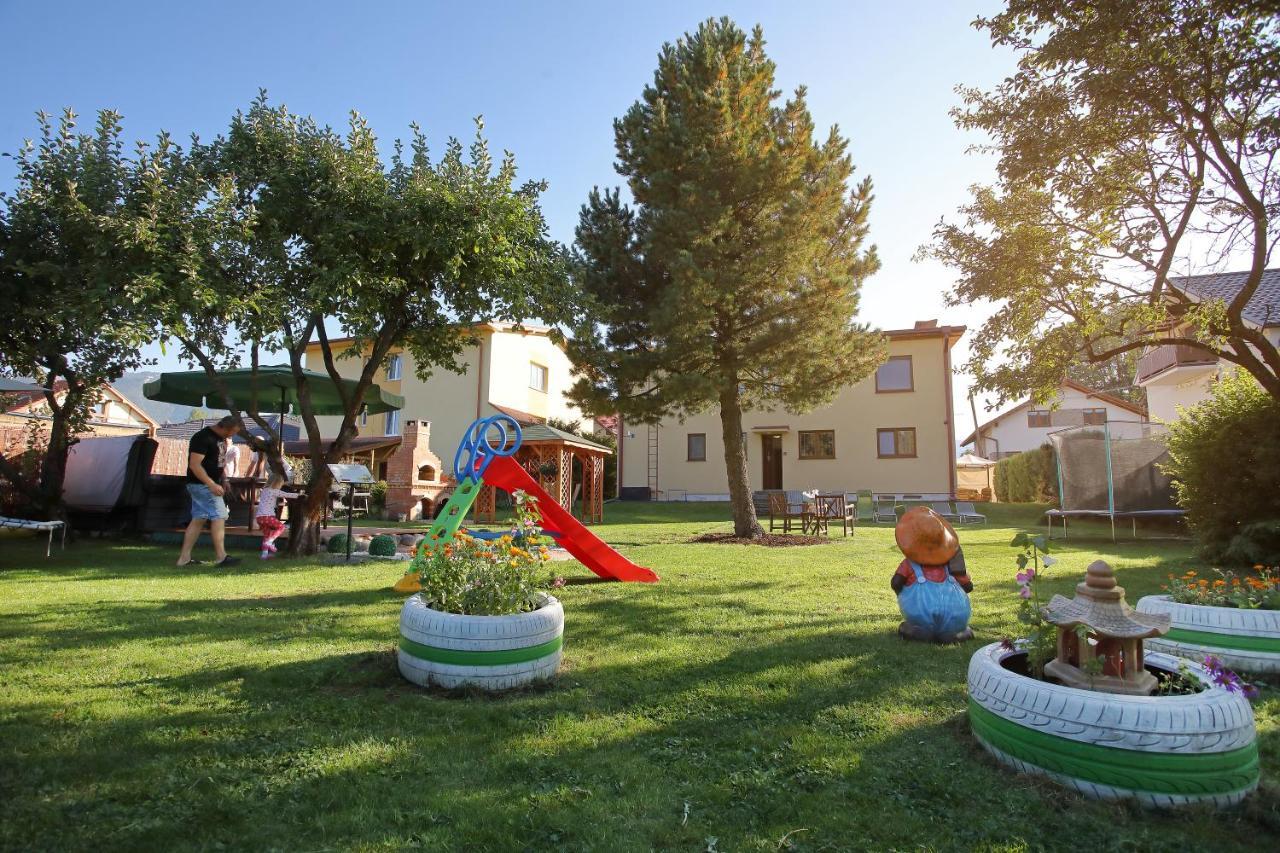 Villa Laura Liptovsky Mikulas Bagian luar foto